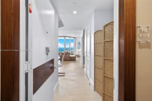 4775 Collins Ave Apartment 4104, Miami Beach, FL 33140, Sold 01/21/25