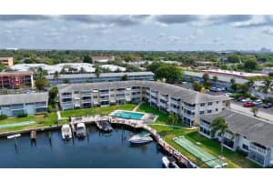 700 Pine Dr APT 101, Pompano Beach, FL 33060, Sold 02/28/25