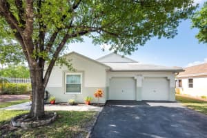 20758 NW 3rd Ct, Pembroke Pines, FL 33029, Sold 07/12/24