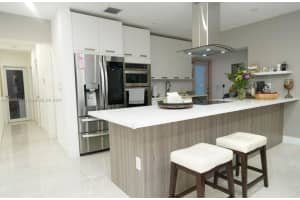 3310 SW 65th Ave, Miami, FL 33155, Sold 09/09/24