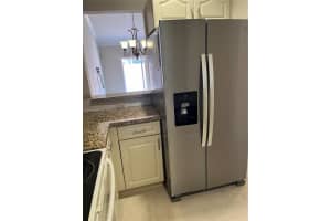 330 NW 114th Ave # 7-105, Miami, FL 33172, Sold 08/26/24