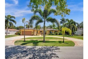 7000 SW 8th Ct, Plantation, FL 33317, Sold 09/17/24