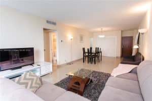 4001 S Ocean Dr APT 3L, Hollywood, FL 33019, - MLS#A11585035
