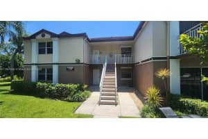11200 SW 13th St APT 201, Pembroke Pines, FL 33025, Sold 07/03/24