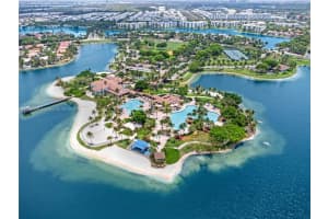 10700 NW 66th St APT 309, Doral, FL 33178, Sold 08/12/24