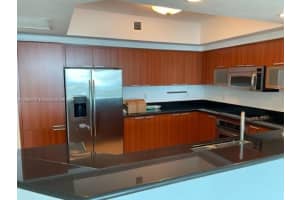 14951 Royal Oaks Ln APT 2501, North Miami, FL 33181, Sold 11/15/24