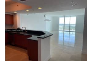 14951 Royal Oaks Ln APT 2501, North Miami, FL 33181, Sold 11/15/24