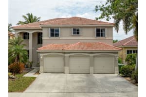 1130 Birchwood Rd, Weston, FL 33327, Sold 07/03/24