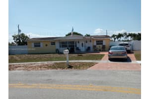 8531 NW 170th Ln, Hialeah, FL 33015, Sold 06/17/24