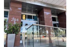 Vizcayne, 244 Biscayne Blvd APT 642, Miami, FL 33132, Sold 07/26/24