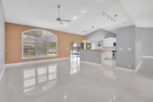 10336 SW 17th Dr, Davie, FL 33324, Sold 08/27/24