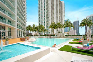 90 SW 3rd St APT 4302, Miami, FL 33130, Sold 10/15/24