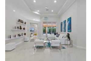 2725 Jockey Cir, Davie, FL 33330, Sold 07/25/24