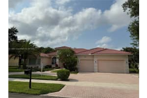 13211 SW 44th St, Davie, FL 33330, Sold 09/16/24