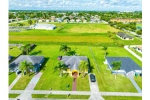 726 NW 3rd Terrace, Florida City, FL 33034, Sold 11/14/24
