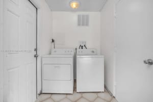 1721 NW 48th Pl, Pompano Beach, FL 33064, Sold 10/09/24