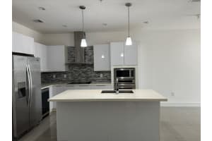 6415 NW 102nd Path Apt 104, Doral, FL 33178, Sold 09/13/24