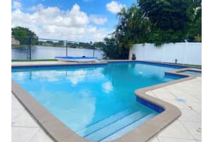 4975 NW 6th St, Coconut Creek, FL 33063, Sold 12/05/24