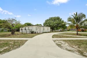 1709 NW 14th St, Fort Lauderdale, FL 33311, Sold 06/24/24