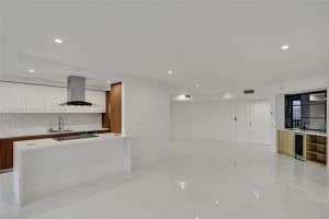 3000 Island Blvd Apt 2104, Aventura, FL 33160, Sold 09/26/24