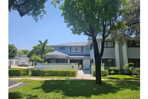 10032 NW 52nd Terrace, Doral, FL 33178, Sold 08/14/24