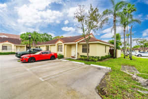 17262 NW 60th Ct, Hialeah, FL 33015, Sold 07/19/24