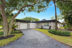 5805 Australian Pine Dr, Tamarac, FL 33319, Sold 07/31/24