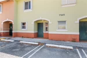 7945 NW 8th St #5c, Miami, FL 33126, Sold 09/05/24