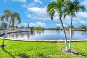 1001 Three Islands Boulevard APT 40, Hallandale Beach, FL 33009, Sold 06/25/24