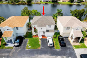 11833 NW 13th St, Pembroke Pines, FL 33026, Sold 08/23/24