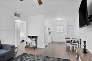 508 Sw 7th St F Hallandale Beach, FL 33009 - MLS#A11587031