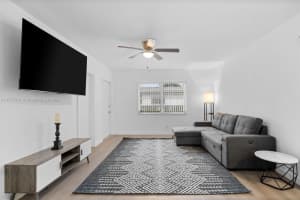 508 Sw 7th St F Hallandale Beach, FL 33009 - MLS#A11587031
