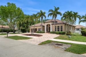 3808 Spanish Oak Point, Davie, FL 33328, Sold 08/15/24