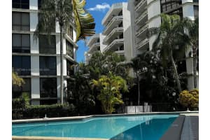 13953 Kendale Lakes Cir #208b, Miami, FL 33183, Sold 09/30/24
