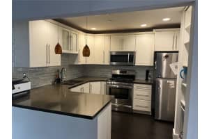 7074 SW 114th Pl APT C, Miami, FL 33173, Sold 09/16/24