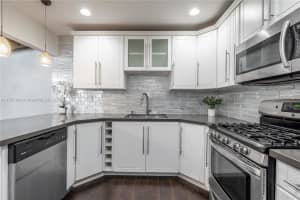 7074 SW 114th Pl APT C, Miami, FL 33173, Sold 09/16/24