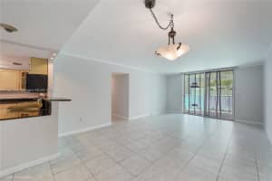 1420 Brickell Bay Dr #806d, Miami, FL 33131, Sold 06/28/24