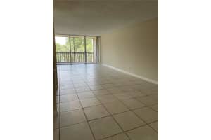 7011 Environ Blvd APT 211, Lauderhill, FL 33319, Sold 10/10/24