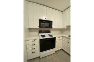 2251 NE 66th St APT 1623, Fort Lauderdale, FL 33308, Sold 10/07/24
