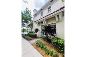 4097 Cascada Cir, Hollywood, FL 33024, Sold 07/30/24