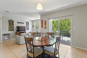 8960 NW 97th Ave Apt 220, Medley, FL 33178, Sold 08/27/24