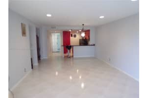 1200 Hillcrest Ct APT 214, Hollywood, FL 33021, Sold 11/18/24