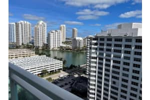 950 Brickell Bay Dr APT 1810, Miami, FL 33131, Sold 11/15/24
