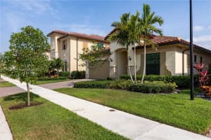12130 N Baypoint Cir, Parkland, FL 33076, Sold 07/31/24