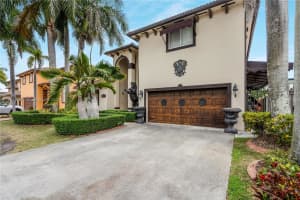 16593 SW 54th St, Miami, FL 33185, Sold 01/31/25