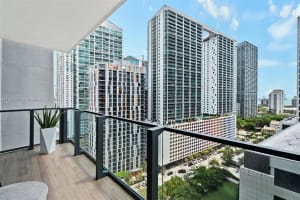 68 SE 6th St Apt 1405, Miami, FL 33131, Sold 06/02/25