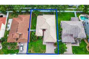 12 Valencia Dr, Boynton Beach, FL 33436, Sold 11/13/24