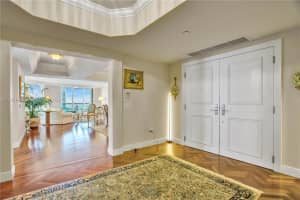 6000 Island Blvd APT 2101, Aventura, FL 33160, Sold 08/01/24