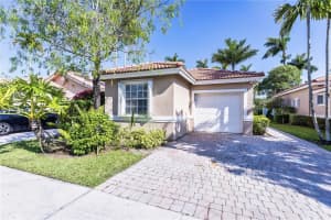 13020 NW 5th St, Pembroke Pines, FL 33028, Sold 08/14/24