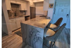 3240 Gulf Of Mexico Dr B307 Other, FL 34228 - MLS#A11588453